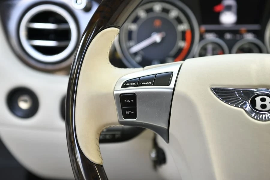 2014 Bentley Continental GTC - Image 30 of 31