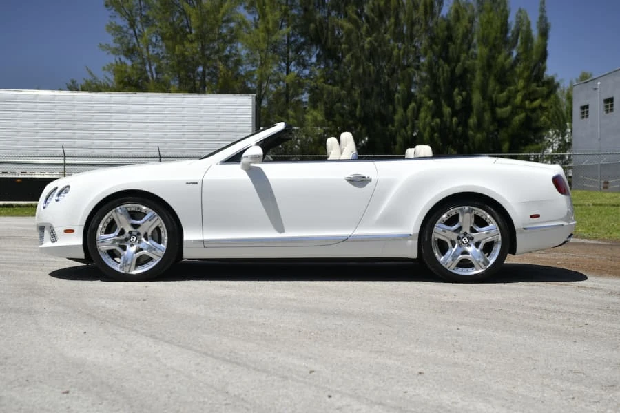 2014 Bentley Continental GTC - Image 18 of 31