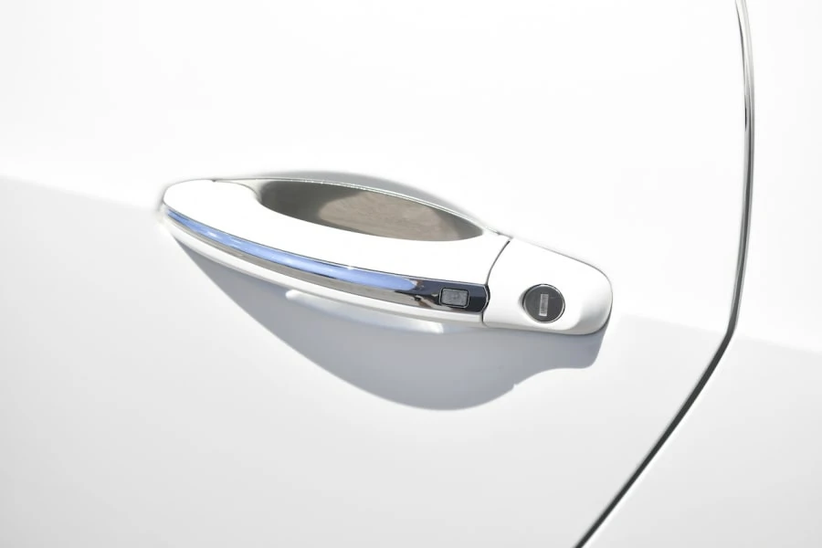 2014 Bentley Continental GTC - Image 19 of 31