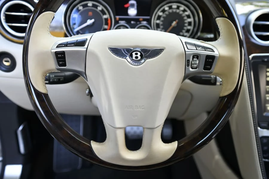 2014 Bentley Continental GTC - Image 28 of 31