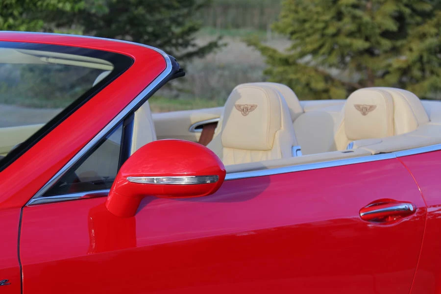 2014 Bentley Continental GTC - Image 9 of 31