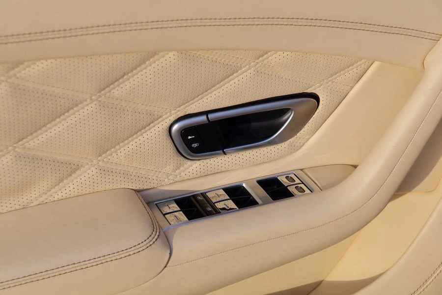 2014 Bentley Continental GTC - Image 21 of 31