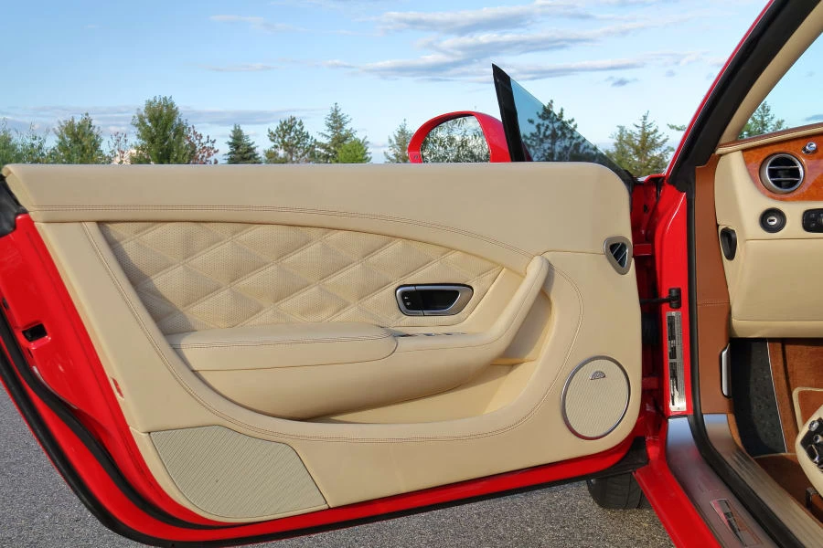 2014 Bentley Continental GTC - Image 23 of 31