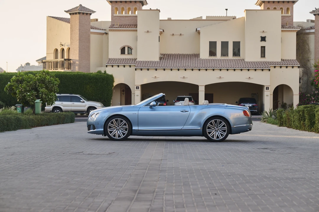 2014 Bentley Continental GTC - Image 19 of 31