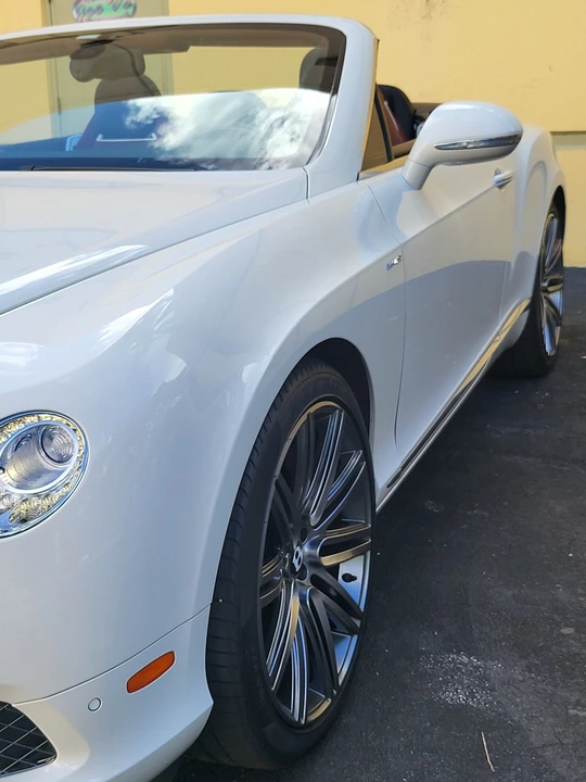 2014 Bentley Continental GTC - Image 9 of 14