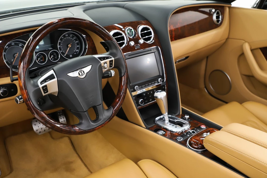 2014 Bentley Continental GTC - Image 2 of 31