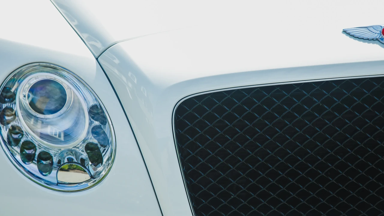 2014 Bentley Continental GTC - Image 15 of 31