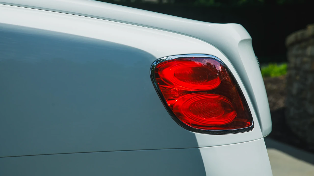 2014 Bentley Continental GTC - Image 31 of 31