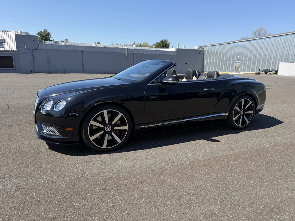 2014 Bentley Continental GTC - Image 2 of 31