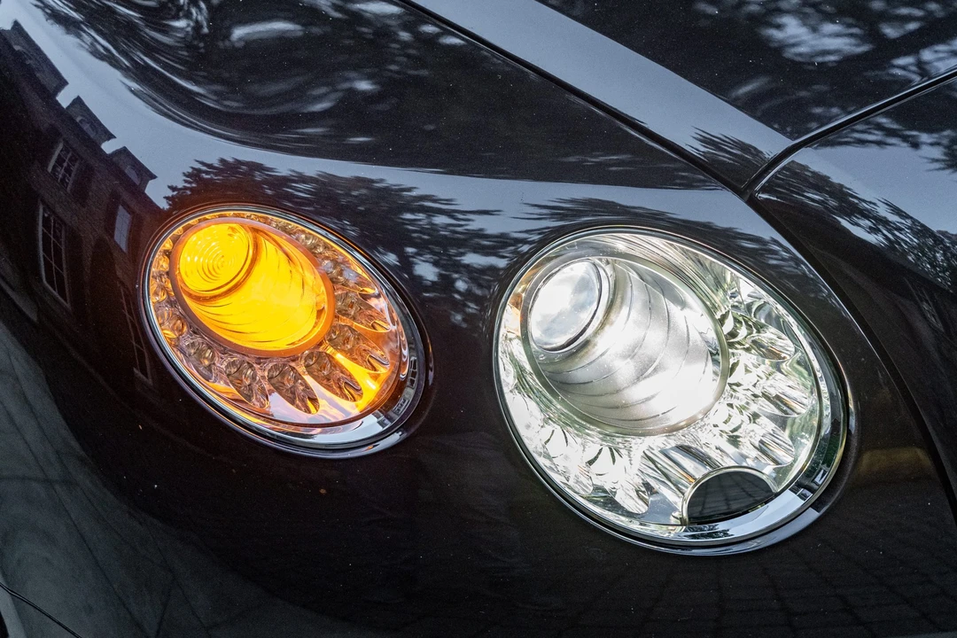 2014 Bentley Continental GTC - Image 30 of 31