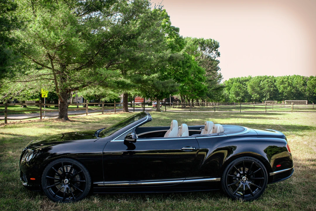 2014 Bentley Continental GTC - Image 2 of 31