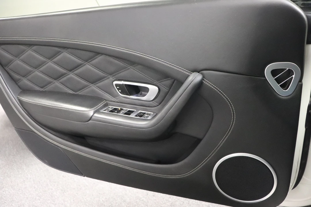2014 Bentley Continental GTC - Image 21 of 21