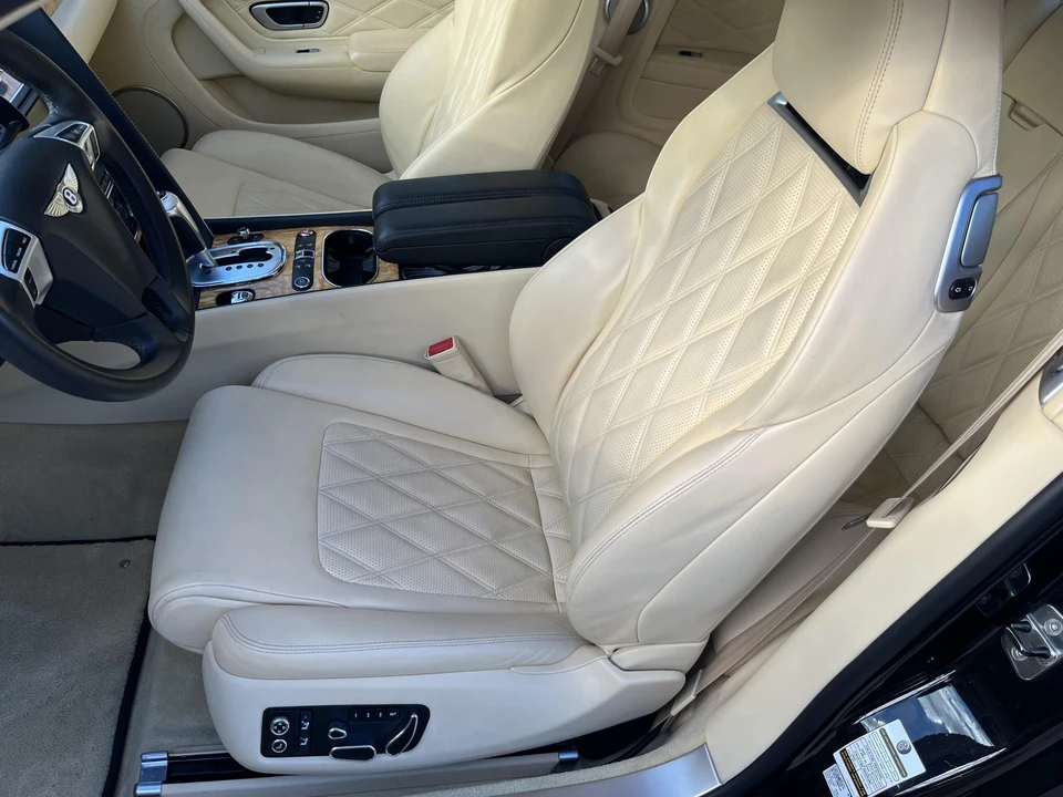 2014 Bentley Continental GTC - Image 31 of 31