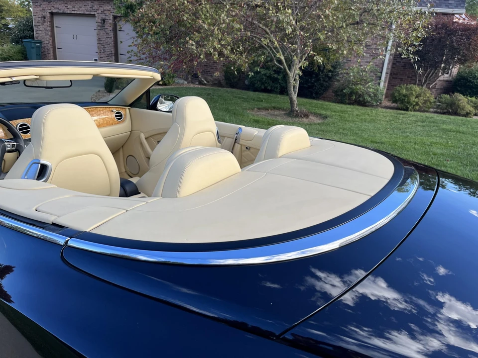 2014 Bentley Continental GTC - Image 22 of 31
