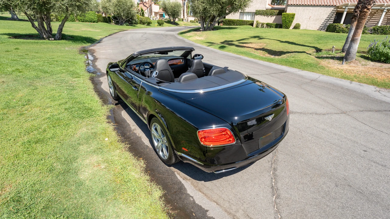 2014 Bentley Continental GTC - Image 19 of 31