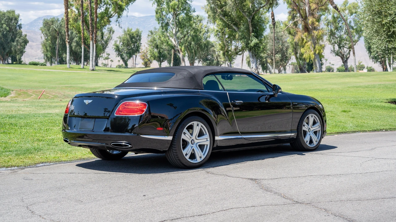 2014 Bentley Continental GTC - Image 20 of 31