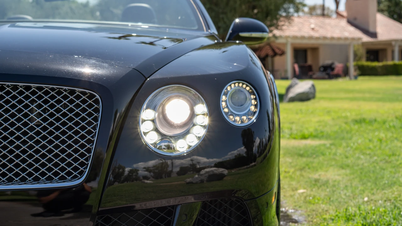 2014 Bentley Continental GTC - Image 23 of 31