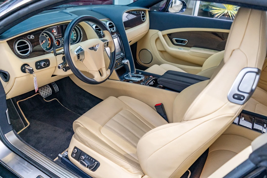 2014 Bentley Continental - Image 9 of 21