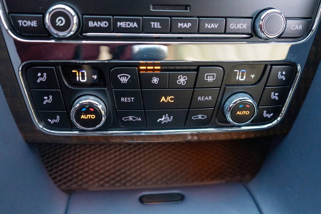 2014 Bentley Continental GT 2nd Gen - Image 22 of 31