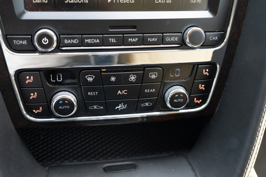 2014 Bentley Continental GT 2nd Gen - Image 19 of 31
