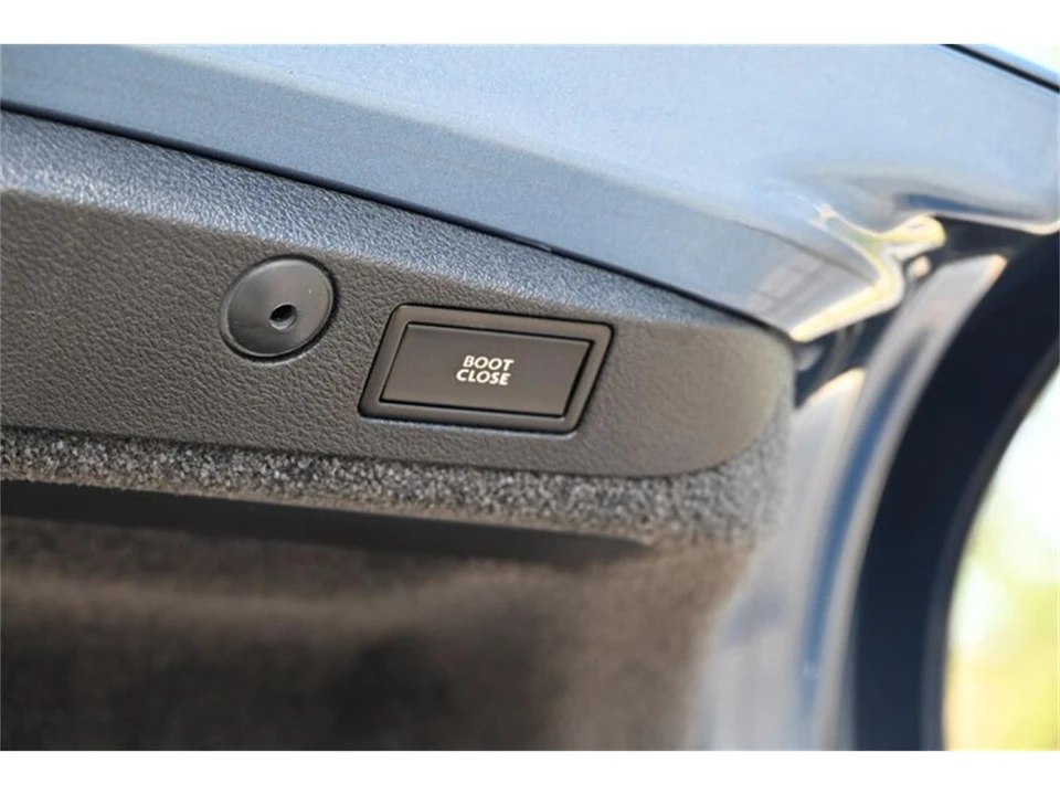 2014 Bentley Continental GT 2nd Gen - Image 23 of 31