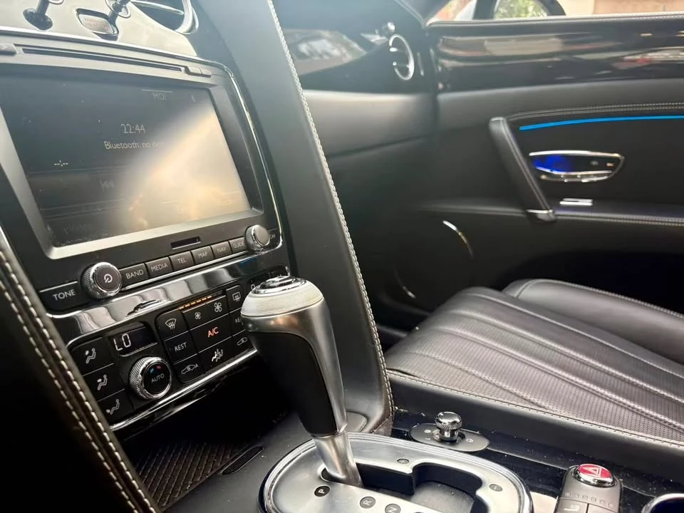 2014 Bentley Continental Flying Spur - Image 18 of 20