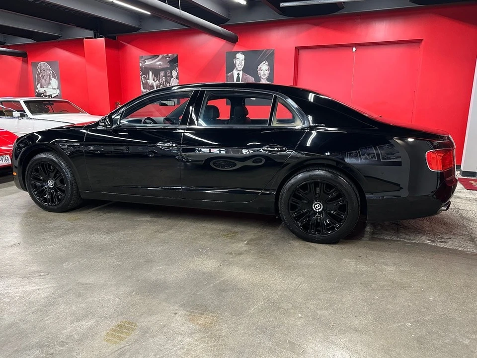 2014 Bentley - Image 21 of 31