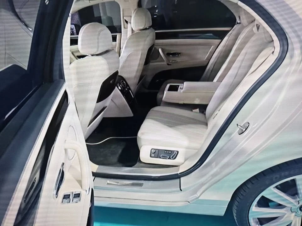 2014 Bentley Continental Flying Spur - Image 14 of 20