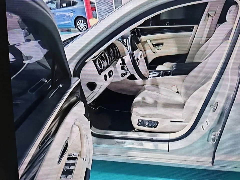 2014 Bentley Continental Flying Spur - Image 12 of 20