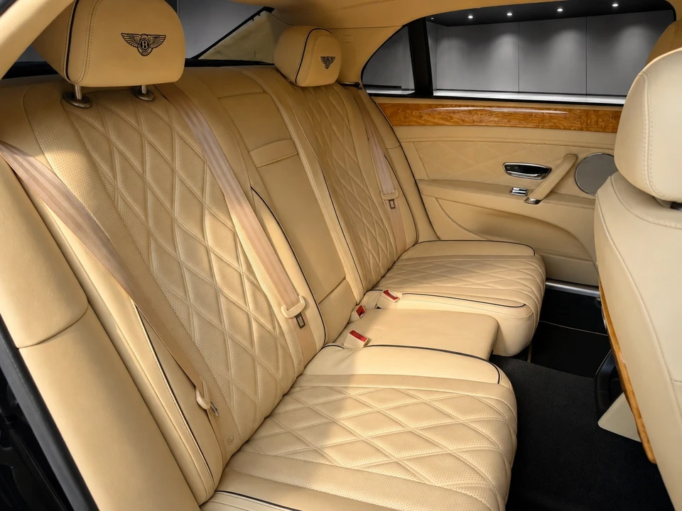 2014 Bentley Continental Flying Spur - Image 18 of 31