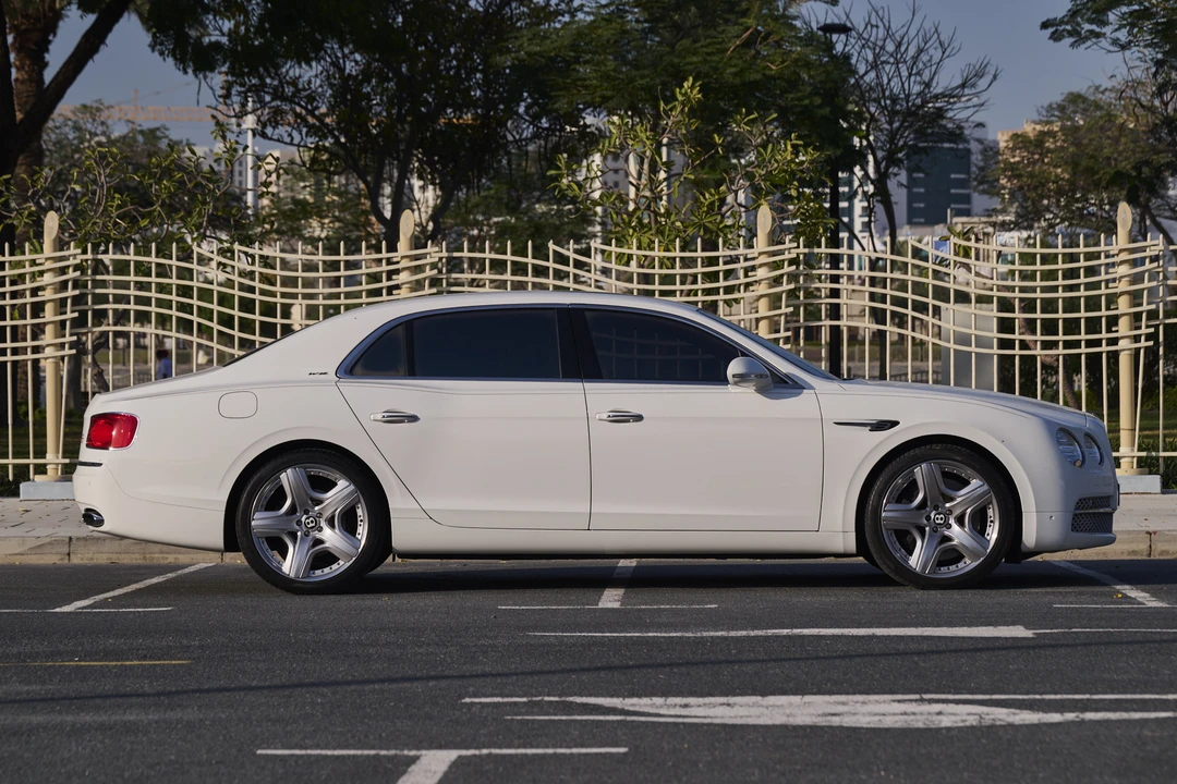2014 Bentley Continental Flying Spur - Image 8 of 31