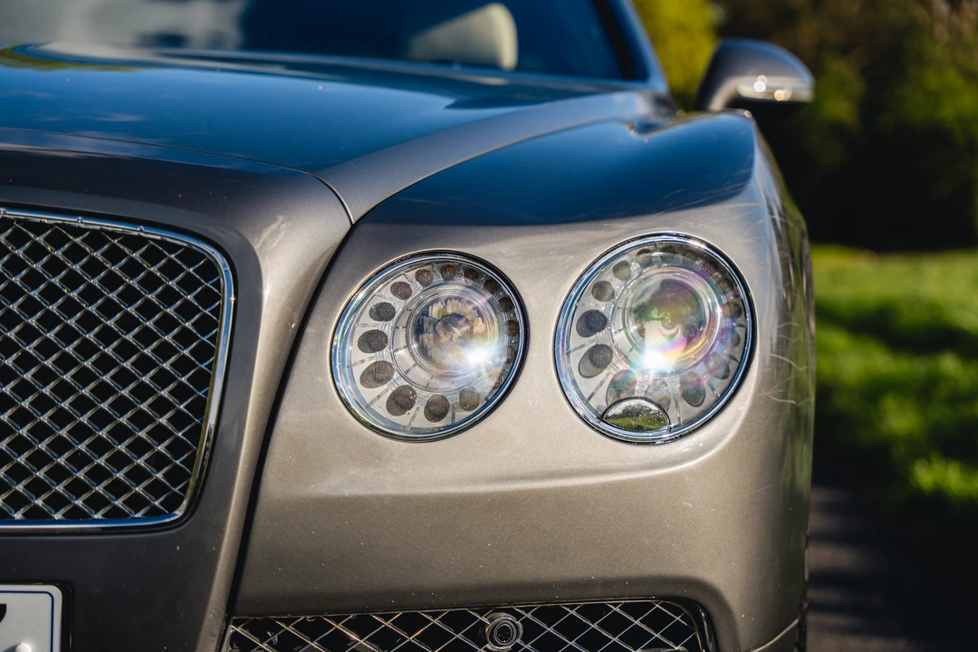 2014 Bentley Continental Flying Spur - Image 14 of 31