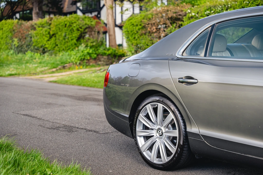 2014 Bentley Continental Flying Spur - Image 30 of 31