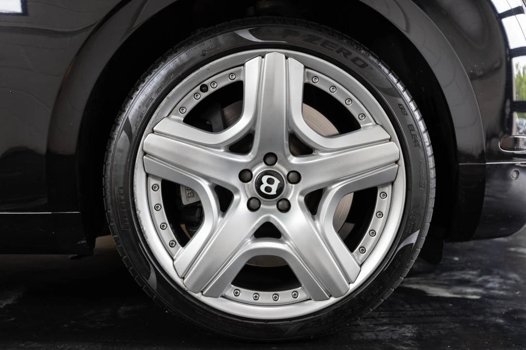 2014 Bentley - Image 25 of 31