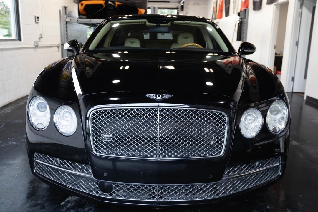 2014 Bentley - Image 28 of 31