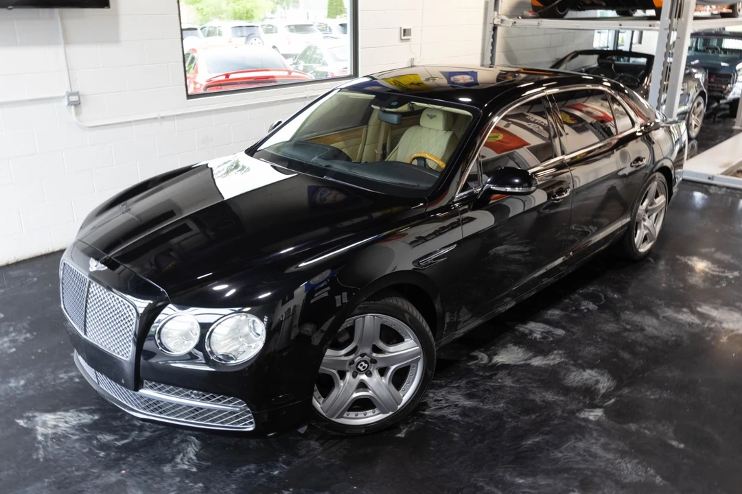 2014 Bentley - Image 2 of 31