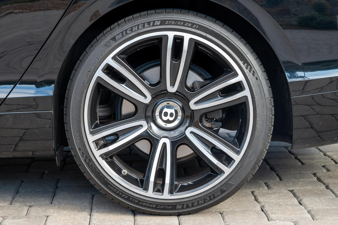 2014 Bentley Continental Flying Spur - Image 23 of 31