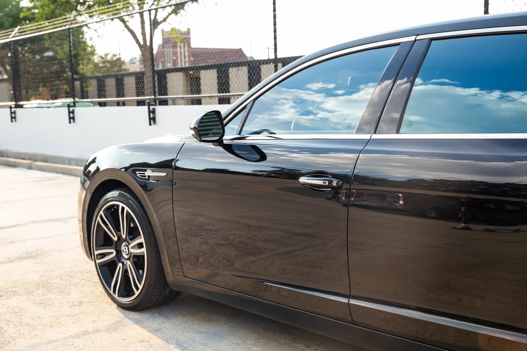 2014 Bentley Continental Flying Spur - Image 25 of 31