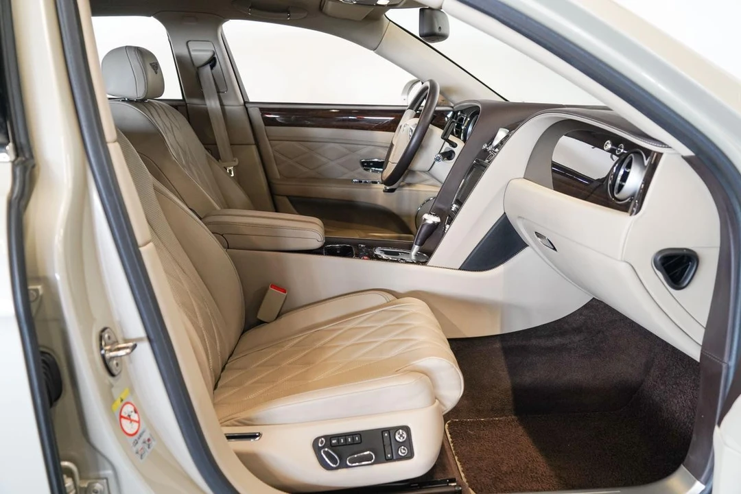 2014 Bentley Continental Flying Spur - Image 14 of 21