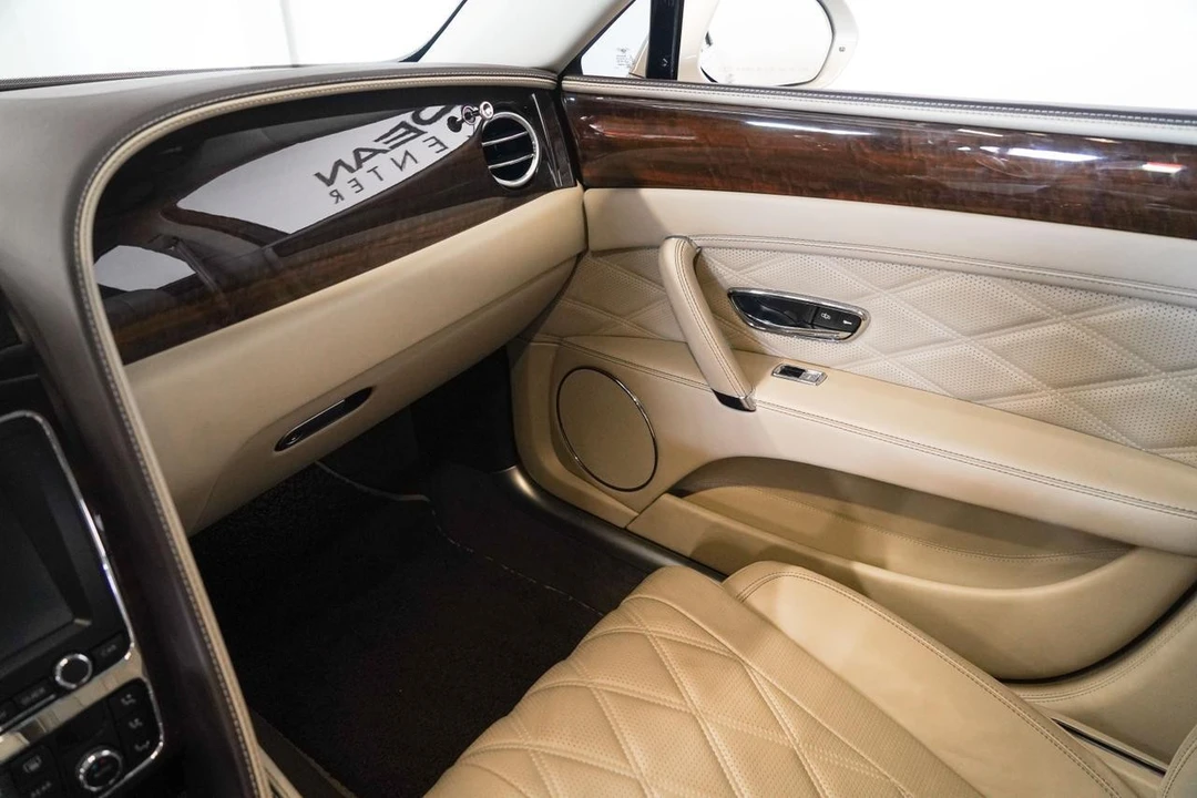 2014 Bentley Continental Flying Spur - Image 13 of 21
