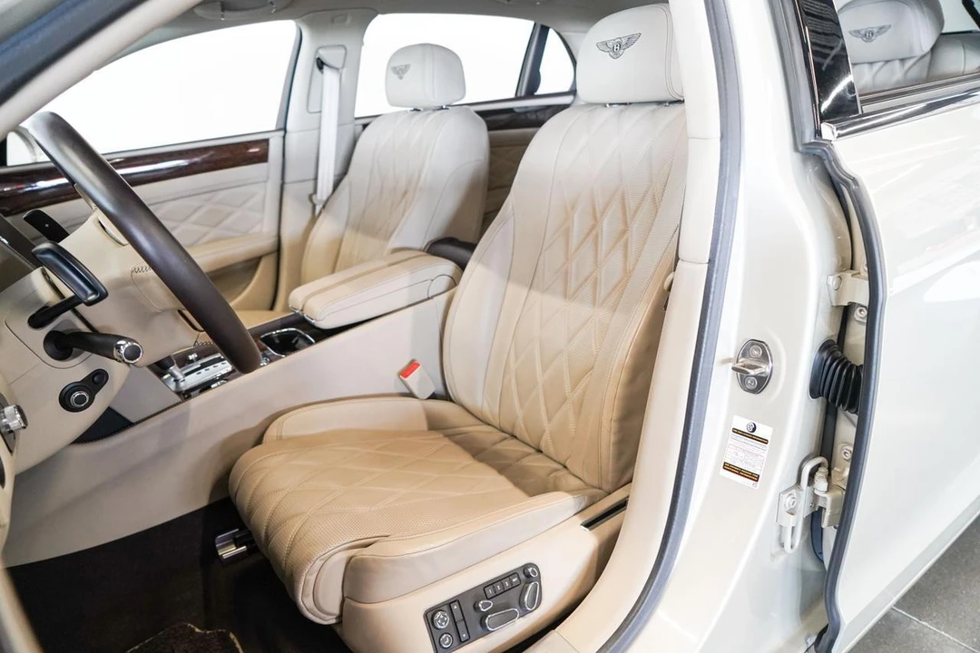 2014 Bentley Continental Flying Spur - Image 9 of 21