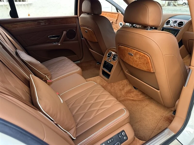 2014 Bentley Continental Flying Spur - Image 18 of 21