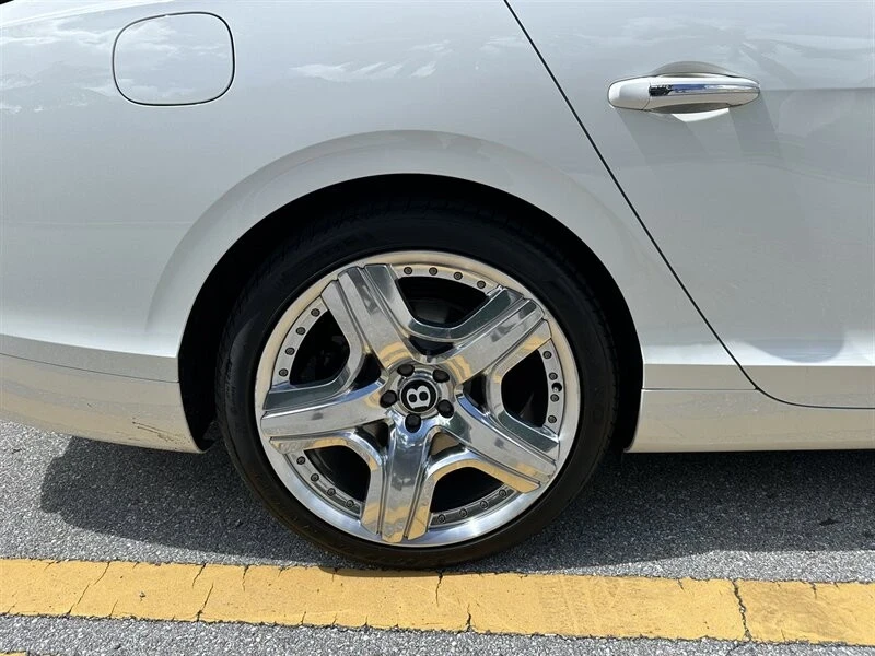 2014 Bentley Continental Flying Spur - Image 16 of 21