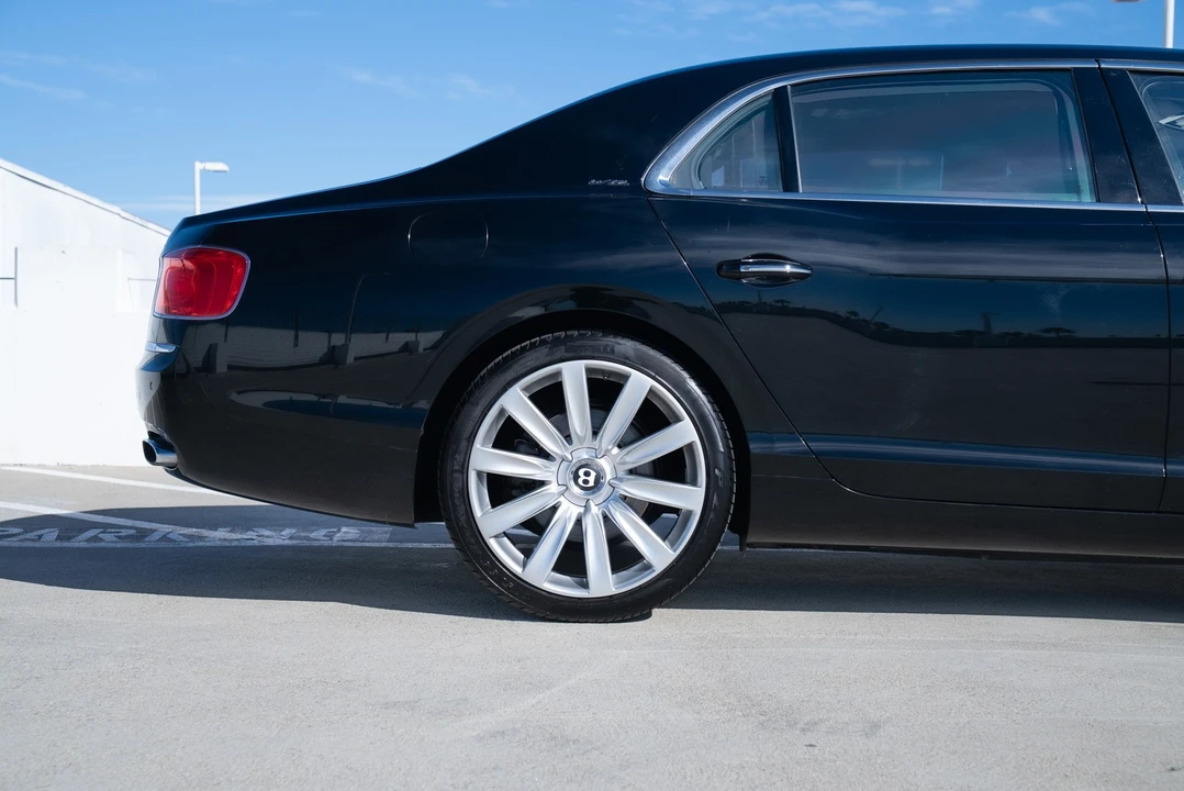 2014 Bentley Continental Flying Spur - Image 20 of 21