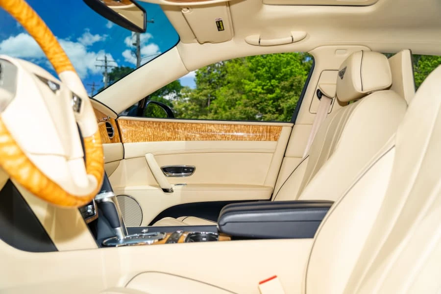 2014 Bentley Continental Flying Spur - Image 21 of 31