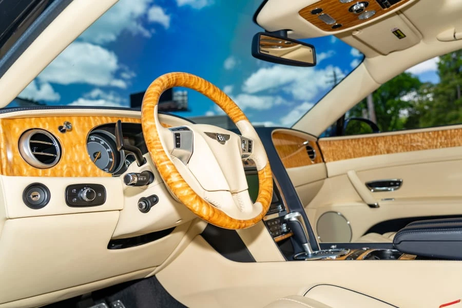 2014 Bentley Continental Flying Spur - Image 25 of 31