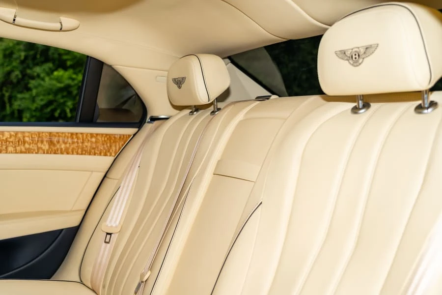 2014 Bentley Continental Flying Spur - Image 28 of 31