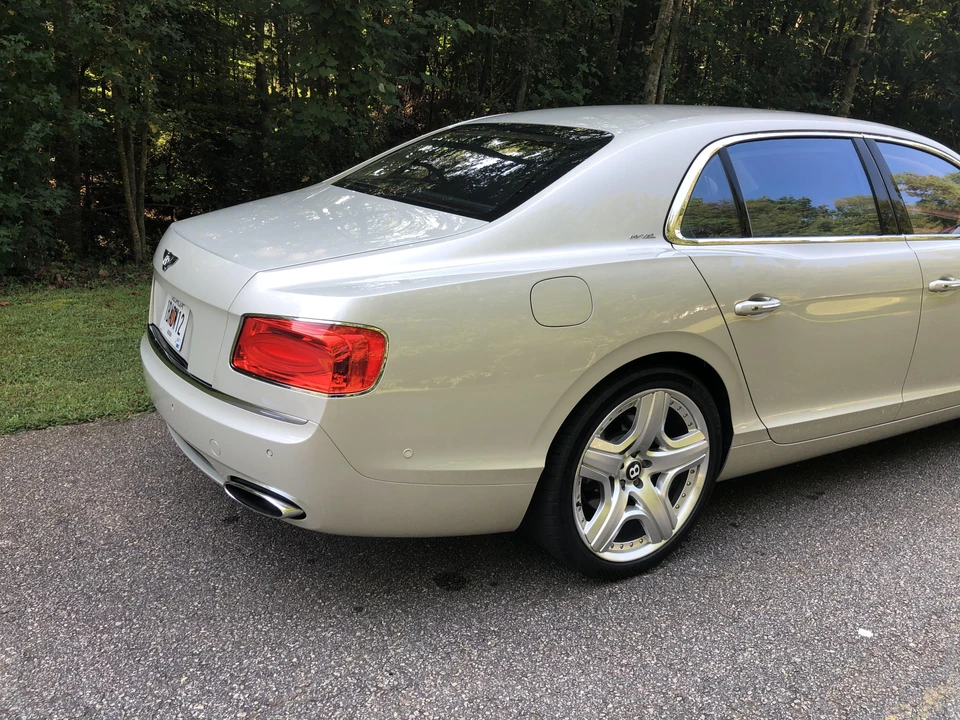 2014 Bentley Continental Flying Spur - Image 21 of 31