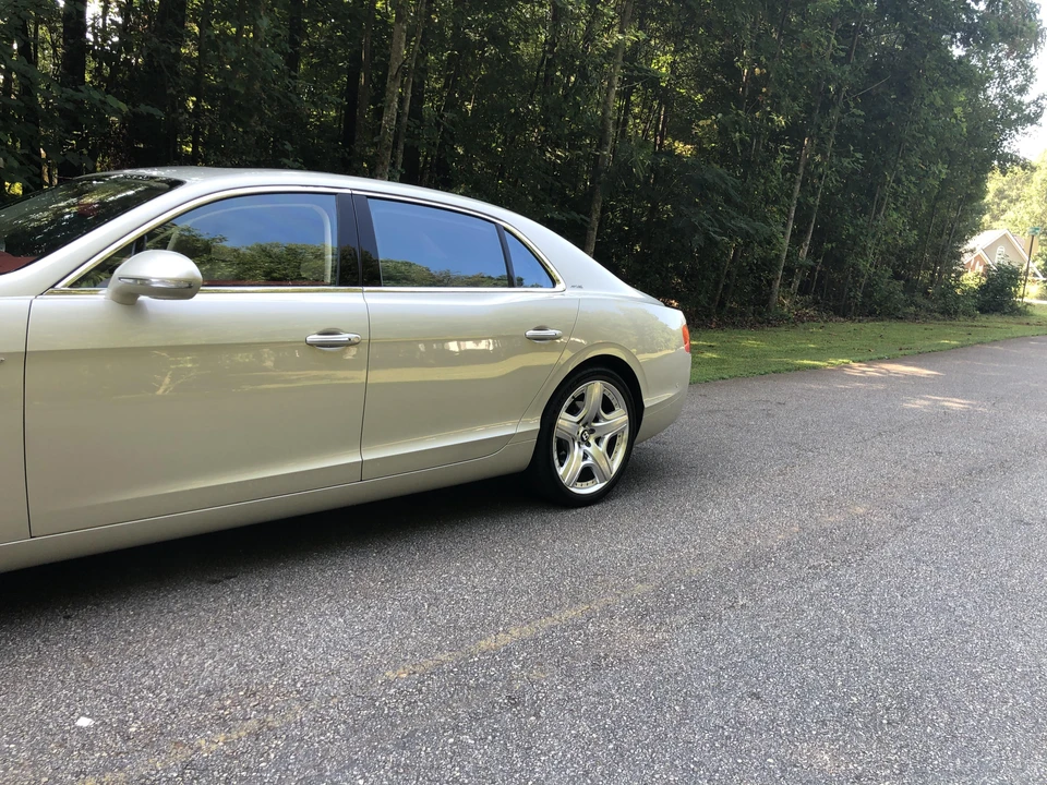 2014 Bentley Continental Flying Spur - Image 20 of 31
