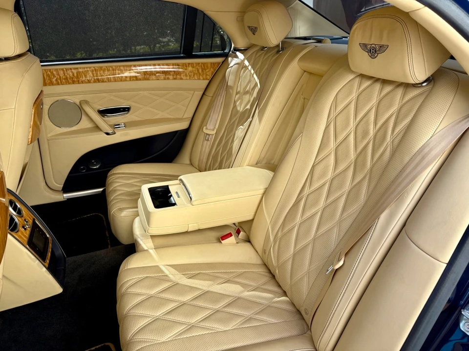 2014 Bentley Continental Flying Spur - Image 14 of 21
